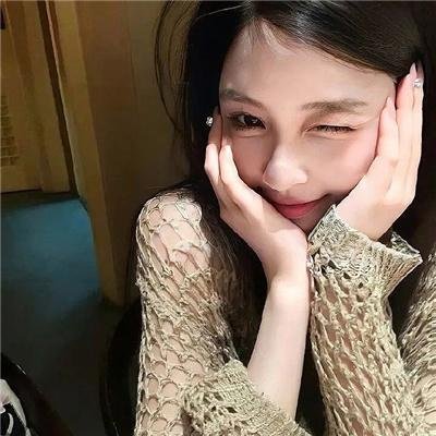 笼子在寻找小鸟
